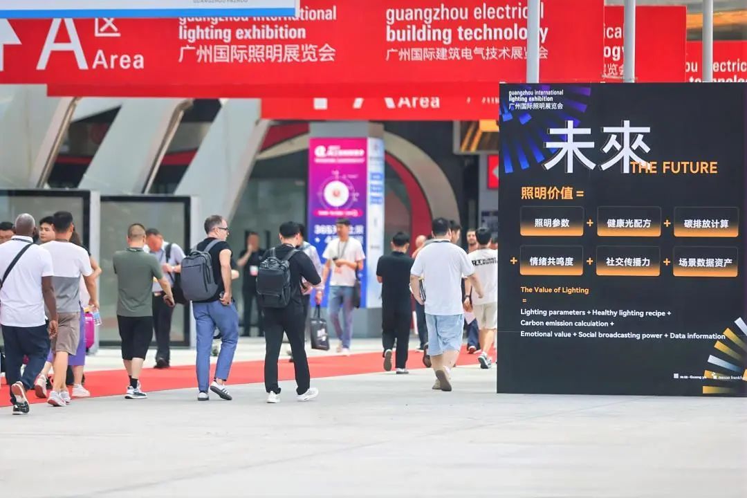 2025广州光亚展精彩落幕，易通贴片机收获超高人气！